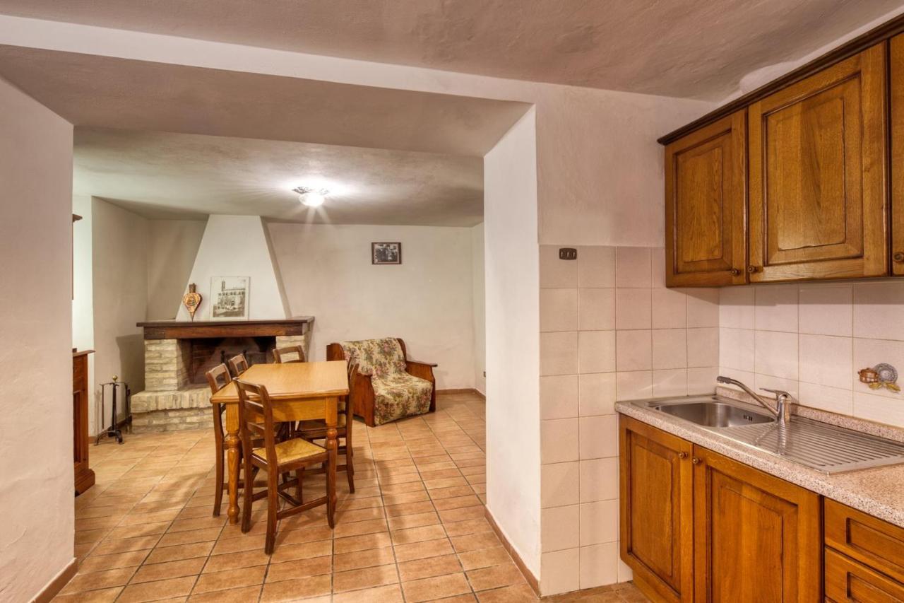 Agriturismo Casella Del Piano Gubbio Exteriör bild