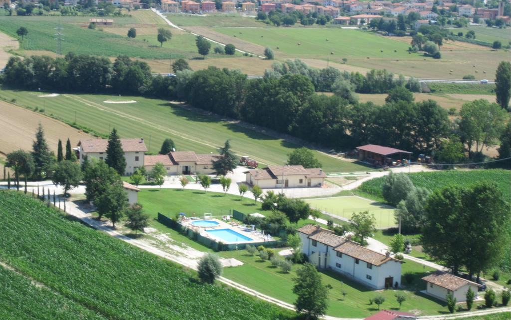 Agriturismo Casella Del Piano Gubbio Exteriör bild
